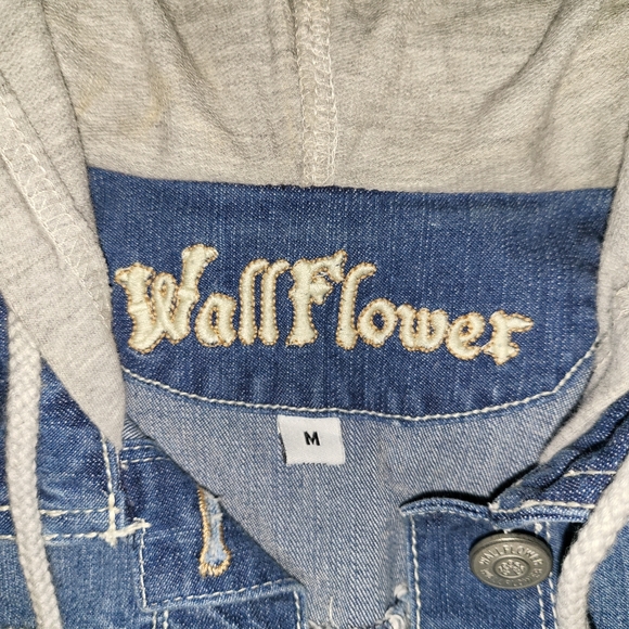 Y2K Hooded Jean Vest - Picture 3 of 3